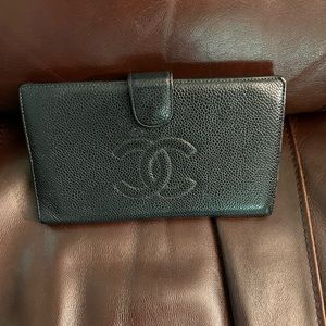 GUC Chanel long black CC caviar leather wallet 🖤🖤